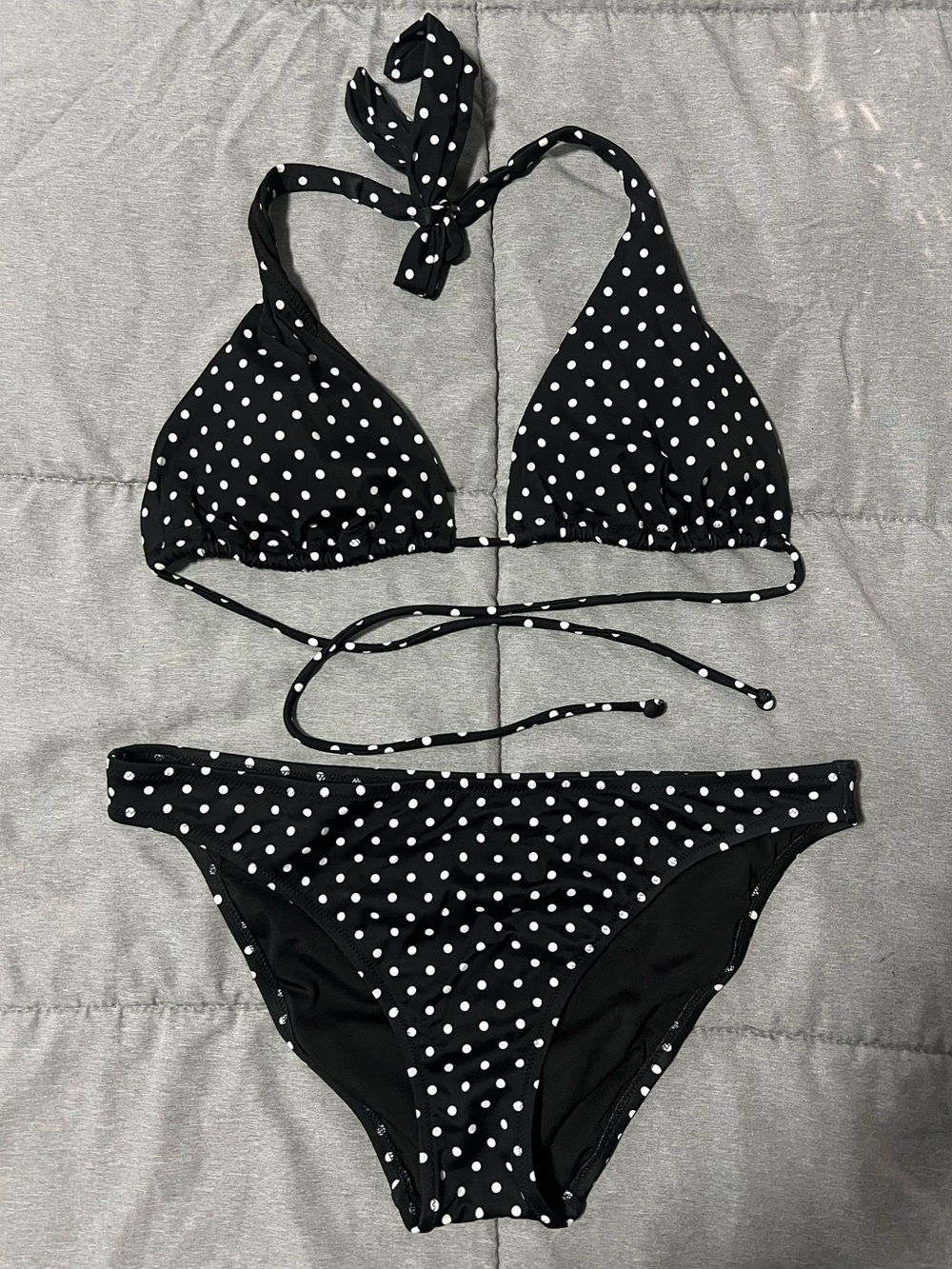Victoria’s Secret Black & White Polka Dot Bikini (Top-L/Bottom-L)
